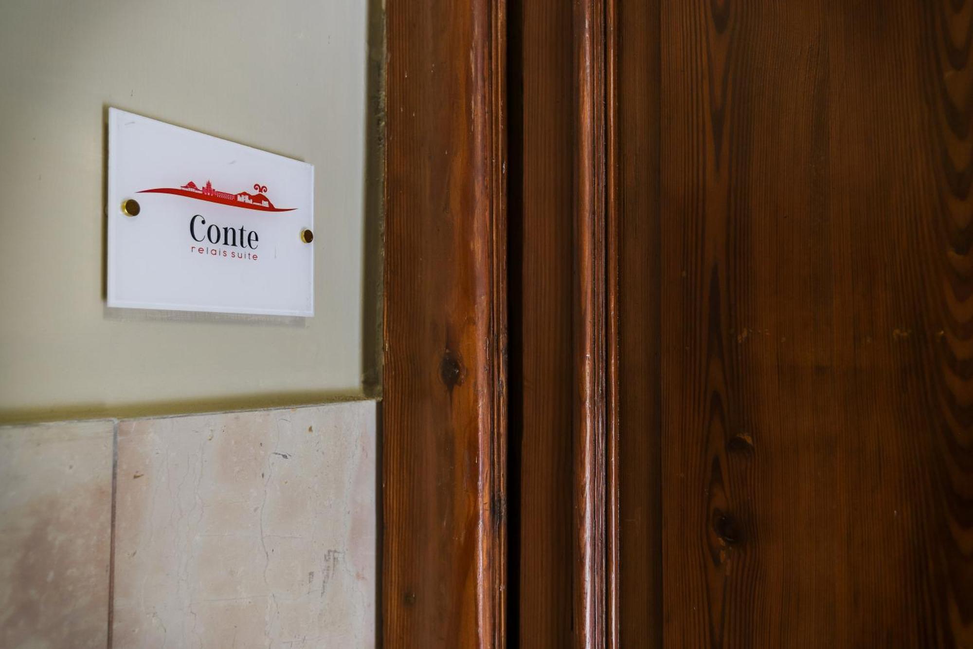 Conte Relais Suite Napoli Exterior foto